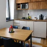 Mraz Lägenhet